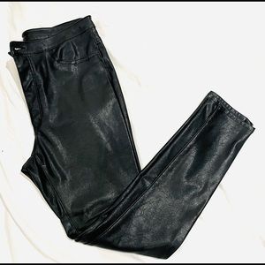 H&M vegan leather jean  straight-leg  zipper closure size 10 Black, slim fit A+